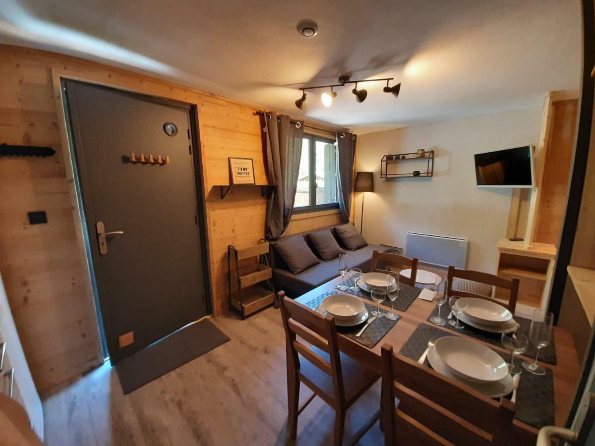 阿莱蒙O Cosy D'Olle公寓 外观 照片